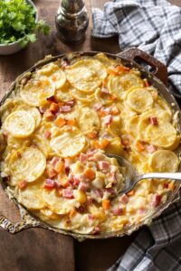 comforting potato and ham dish