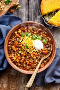 cozy meatless chili recipe